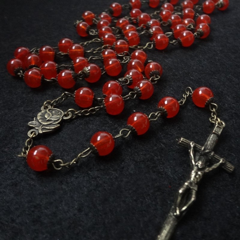 欧美出口　古青铜欧美复古红色玻璃珠十字架饰品念珠项链