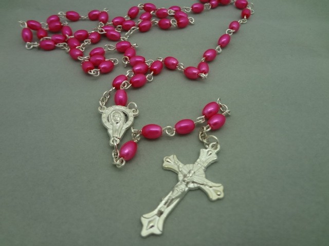 圣诞赠品天主教宗教饰品欧美橄榄珍珠十字架念珠项链
