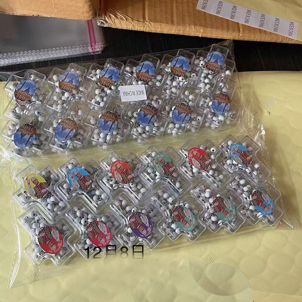 订做款1200条起 十字盒香味木珠念珠手链十字架挂件