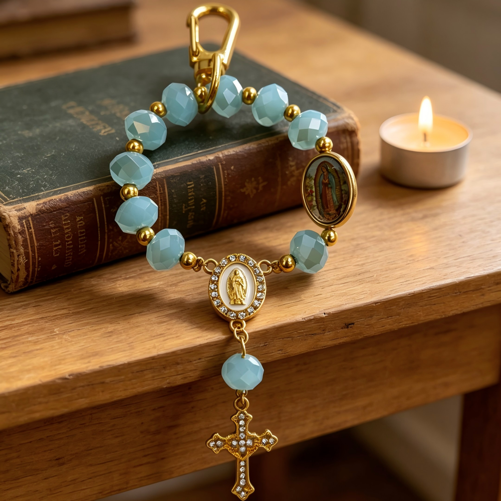 （蓝色）切面水晶瓜达卢佩圣母念珠钥匙扣饰品批发